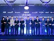 Ông Lê Huy Dũng - quyền Tổng giám đốc Vietbank (thứ 2 từ trái qua) cùng Đại diện Link Vào Nhà Cái KL99 COM Tặng +199k 99Kl99 trực tiếp đá gà và các Link Vào Nhà Cái KL99 COM Tặng +199k tại lễ ra mắt