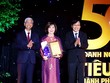 Bà Đặng Thu Thủy, Thành viên HĐQT ACB, đại diện Link Vào Nhà Cái KL99 COM Tặng +199k lên nhận giải