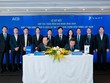 Lãnh đạo ACB và VNPT thực hiện nghi thức ký kết thỏa thuận hợp tác toàn diện giai đoạn 2026–2030.