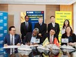 Ông Trần Khải Hoàn - Thành viên HĐQT kiêm Quyền Tổng giám đốc Nam A Bank và đại diện Lãnh đạo cấp cao IFC ký kết hợp tác.