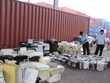 Hàng hóa nhập lậu do Hải quan TP.HCM phát hiện tại cảng VICT. Ảnh: T.Hoà