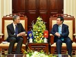 Phó Thủ tướng Kl993 ưu đãi thưởng hấp dẫn Vương Đình Huệ tiếp ông John Nelmes. Ảnh: VGP/Thành Chung.