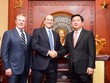 Bí thư Thành Ủy TP.HCM Đinh La Thăng tiếp ông Howard Lutnick chiều 24/5.