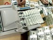 Tỷ giá trung tâm ngày 26/5 tăng 3 đồng/USD, vàng tăng 150.000 đồng/lượng