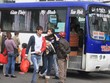 Xe khách cơ bản đáp ứng nhu cầu của hành khách. Ảnh: Đ.Loan