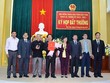 Lãnh đạo HĐND tỉnh Kon Tum chúc mừng ông Lê Ngọc Tuấn. Ảnh: VGP/Dương Nương