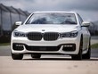 Ô tô BMW, Mercedes đồng loạt tăng giá gần gấp đôi