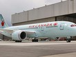 Hành khách quay cảnh cánh máy bay xả nhiên liệu trên không