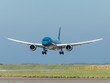Vietnam Airlines bay vững trước áp lực cạnh tranh