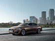 Azera có chiều dài 4.930 mm, rộng 1.865 mm, cao 1.470 mm và chiều dài cơ sở 2.845 mm.