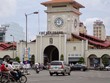 Các ki ốt 2-4 m2 tại chợ Bến Thành có giá sang nhượng 1,2-2,5 tỷ đồng còn giá thuê đạt 30-50 triệu đồng mỗi tháng. Ảnh: Vietnamtourism.org.vn