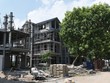 Giá nhà tăng cao đến từ chi phí đầu vào lớn, đặc biệt là tiền đất. Ảnh: Dũng Minh.