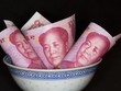 Riêng trong tháng 9, quỹ dự trữ này sụt giảm 43,3 tỷ USD, so với mức “khủng” 93,9 tỷ USD trong tháng 8.