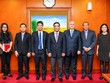 Ông Sergio Di Caro (thứ ba từ phải sang) trong buổi làm việc với lãnh đạo Bộ Kl991.com nạp rút nhanh