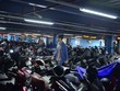 Vã mồ hôi tìm phương tiện trong “ma trận” bãi xe sân bay Tân Sơn Nhất