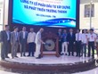 Ông Trần Huy Đức, Chủ tịch HĐQT Trường Thành Group đánh trống niêm yết