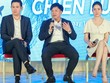 Shark Nguyễn Ngọc Thủy (giữa) đã Kl99ok phiên bản mới tổng số tiền hơn 74 tỷ đồng vào các startup trong Shark Tank