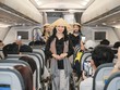 Trên chuyến bay Đài Bắc – Phú Quốc đầu tiên, hãng đã có màn trình diễn trang phục đồ bà ba
