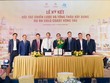 Đại diện Ban Lãnh đạo Hòa Bình và Kl994 game bài casino hấp dẫn Gold Coast Holdings tại buổi ký kết.