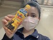 Chị Trần Thị Mỹ Lệ (quê Lâm Đồng), công nhân làm việc tại Đồng Nai, là khách hàng đầu tiên trúng giải Đặc biệt 100 triệu đồng từ chương trình "Xé ngay trúng liền" hè 2026 của Number 1, Trà Dr Thanh và Trà Xanh Không Độ (Ảnh: NVCC).