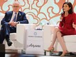 Thủ tướng Australia và COO Facebook tại phiên thảo luận hôm nay.