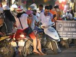Giá trông giữ ôtô, xe máy tại khu vực quận trung tâm sẽ tăng
