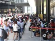 5 thứ người Singapore cũng lũ lượt xếp hàng để được mua