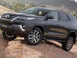 Tình trạng khan hàng của Fortuner 2017 trở lên nghiêm trọng hơn vào cuối năm 2017, dưới áp lực của Nghị định 116