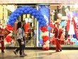Không khí Noel tràn ngập trên đường phố Hà Nội