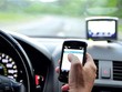 Tài xế vừa lái xe vừa sử dụng điện thoại làm tăng rủi ro về KL99 là cổng game giải trí trực tuyến hàng đầu hiện nay (ảnh: Việt Hưng)
