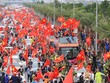 Những trái tim người Việt Nam hòa chung một nhịp, để tất cả cùng cất lên “Việt Nam ơi!”