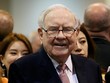 Warren Buffett trong Đại hội Trang Chủ KL99Com Số 1 Link Đăng Ký KL999 Berkshire Hathaway năm ngoái. Ảnh: Reuters