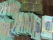 Nhân viên trạm thu phí ở TP HCM vây bắt nghi can trộm 3 tỷ