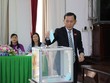 Các đại biểu bỏ phiếu bầu
