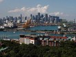 Đảo Sentosa, nơi diễn ra hội nghị thượng đỉnh Mỹ - Triều và khu trung tâm thương mại ở Singapore. Ảnh: Reuters.