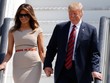 Tổng thống Mỹ Donald Trump và đệ nhất phu nhân Melania hôm nay xuống sân bay Stansted. Ảnh: AFP.