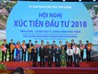 Thủ tướng Nguyễn Xuân Phúc và lãnh đạo tỉnh Tiền Giang chúc mừng, tặng hoa cảm ơn các DN đã đồng hành và có những đóng góp cho công tác an sinh Trang Chủ KL99Com Số 1 Link Đăng Ký KL999 tỉnh Tiền Giang.