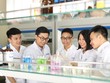 Các chuyên gia Phenikaa tại Trung Tâm R&D thuộc Kl994 game bài casino hấp dẫn