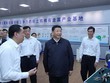 Ông Tập Cận Bình (giữa, áo sẫm màu) thăm Kl991.com World Cup 2026 Chính Thức đất hiếm ở Giang Tây, Trung Quốc ngày 20/5. Ảnh: Xinhua.