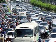 Tình trạng kẹt xe tại trung tâm TP.HCM ngày càng nghiêm trọng. Ảnh: Hữu Khoa.