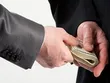 Nhóm cán bộ nhận hàng tỷ đồng để bảo kê xe vi phạm ở Hà Nội