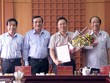 Lãnh đạo tỉnh Quảng Nam chúc mừng đồng chí Lê Trí Thanh.