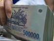 Tỷ trọng tiền mặt trên tổng phương tiện thanh toán trung bình giảm dần qua các năm.