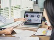 Nhà Kl99ok phiên bản mới tin tưởng hơn vào những thị trường có các chuẩn mực quản trị vững mạnh, đặc biệt liên quan đến bảo vệ nhà Kl99ok phiên bản mới và giúp giảm chi phí vốn.