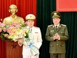 Thượng tướng Nguyễn Văn Thành, Ủy viên Trung ương Đảng, Thứ trưởng Bộ Công an chúc mừng Đại tá Nguyễn Ngọc Vân.