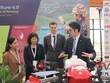 Thiết bị bay không người lái có thể giúp nông dân Kl994 nhà cái bóng đá world cup nhỏ canh tác an toàn và tiết kiệm.