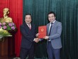 Phó Thống đốc Link Vào Nhà Cái KL99 COM Tặng +199k 99Kl99 trực tiếp đá gà Việt Nam Nguyễn Kim Anh trao quyết định  bổ nhiệm ông Đặng Huy Cường giữ chức vụ Phó Vụ trưởng Vụ Tổ chức cán bộ
