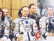 Helen Sharman (bìa trái) cùng hai phi hành gia là Anatoly Artsebarsky và Sergei Krikalev bay vào không gian vào năm 1991. Ảnh: BBC.