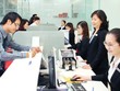 Từ đầu tháng 2, tăng trưởng phí khai thác mới diễn biến khả quan, chứ không ảm đạm như dự báo trước đó.