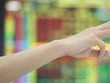 Nhận diện “lái” và “tạo lập“ thị trường